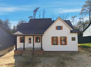 209 Zion Dr, Farmville, VA 23901