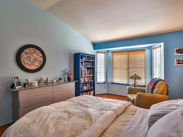 2657 Seashore Dr — Photo 29