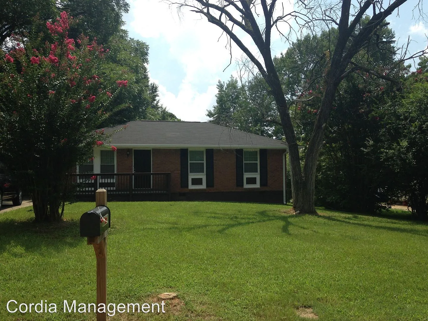 8311 Marlborough Dr photo 1