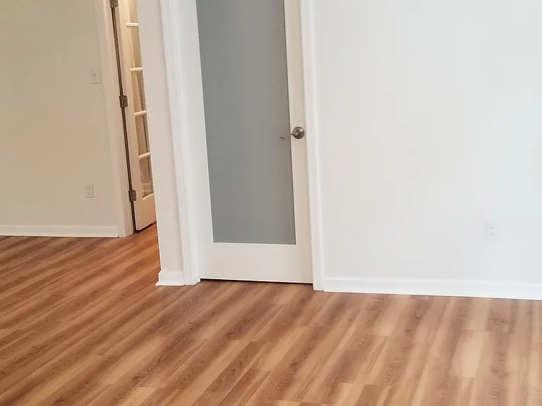 310 S 73rd Ave — Photo 27