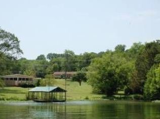 427 Sanders Ferry Rd, Hendersonville, TN 37075