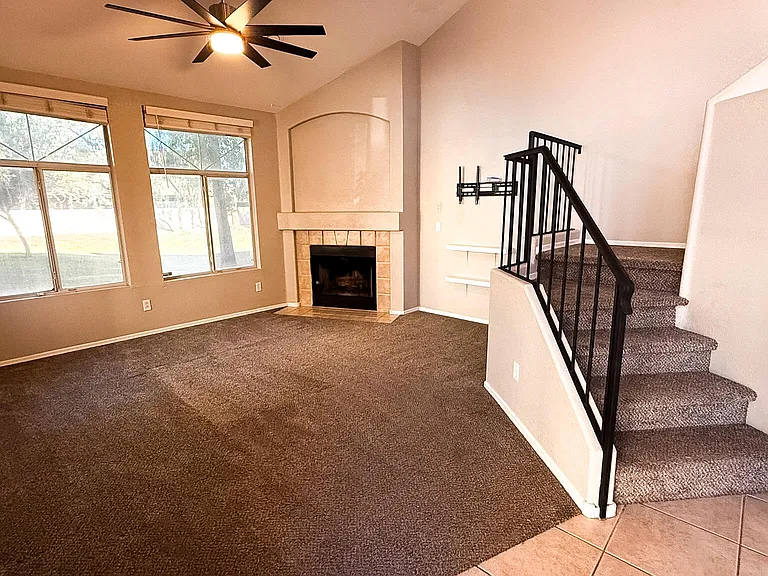 500 N Roosevelt Ave #46 — Photo 4