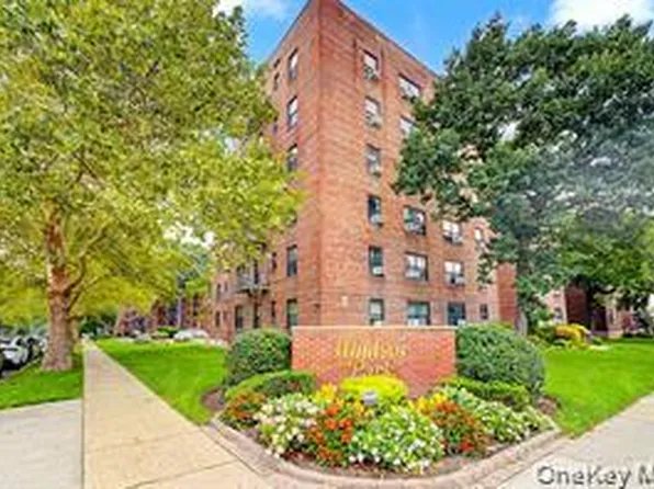 213-02 73rd Avenue #4D, Bayside, NY 11364