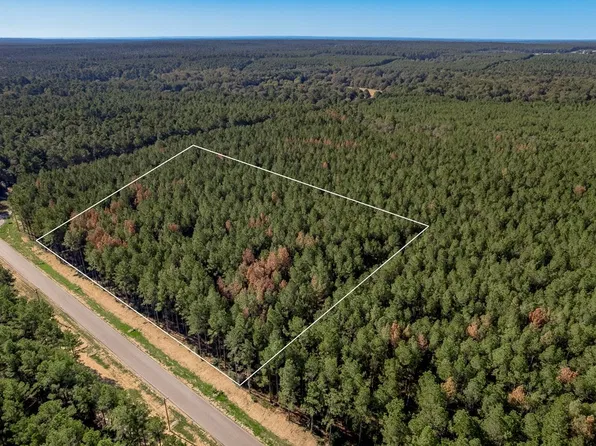 Queen Anne Way, Huntsville, TX 77340