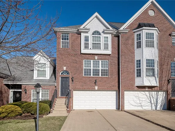 552 E Vanderbilt Dr, Mars, PA 16046