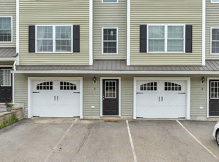 6 Townsend Dr, Dover, NH 03820