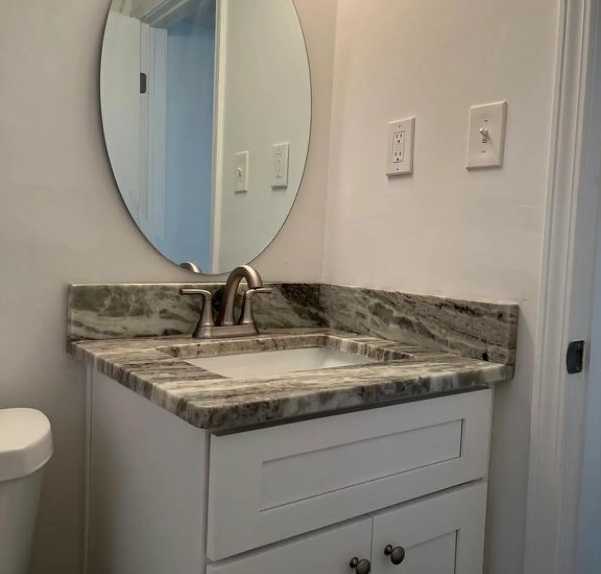 2427 Lawrenceville Hwy — Photo 3