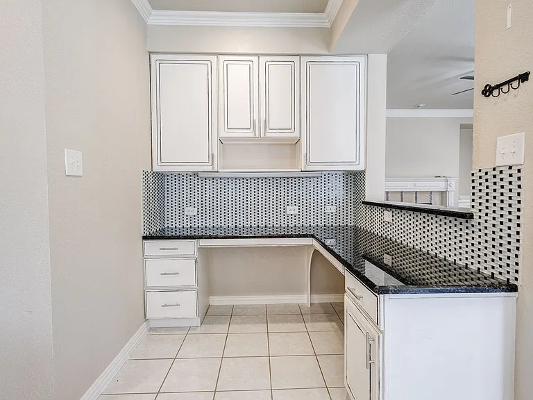 4133 Williams Ct — Photo 7