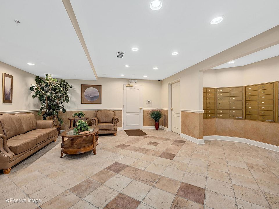 One Itasca Place Condominiums Itasca, IL Zillow