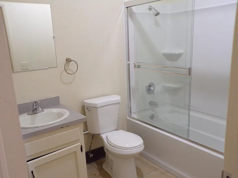 6939 E Kings Canyon Rd — Photo 10