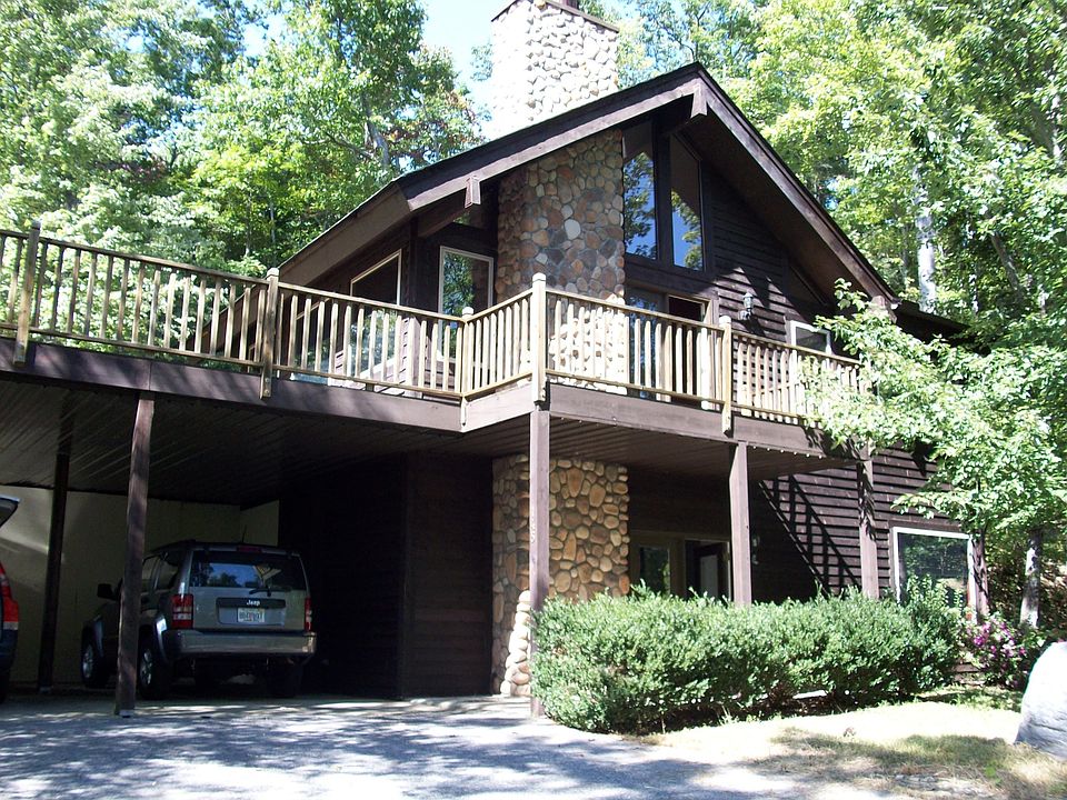 Bear Cave, Lake Lure, NC