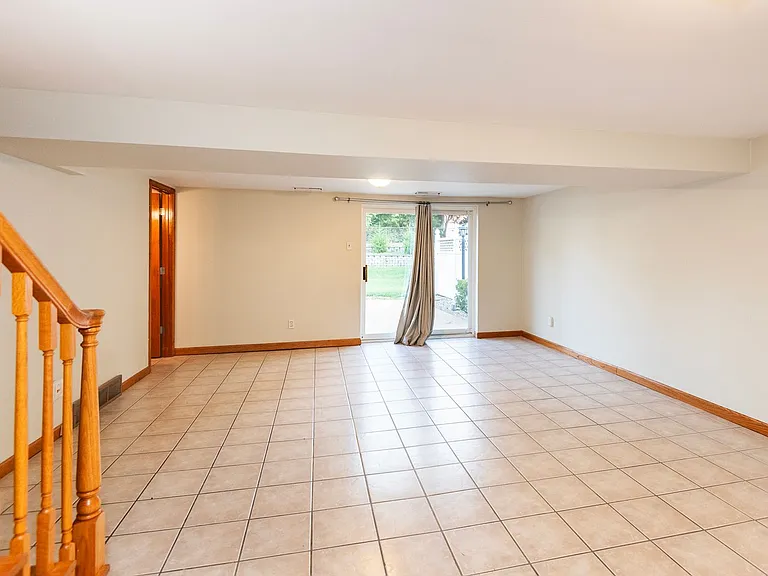 2334 Rosegarden Dr — Photo 9