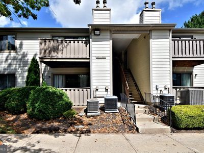 607 Thornton Ct, North Wales, PA, 19454