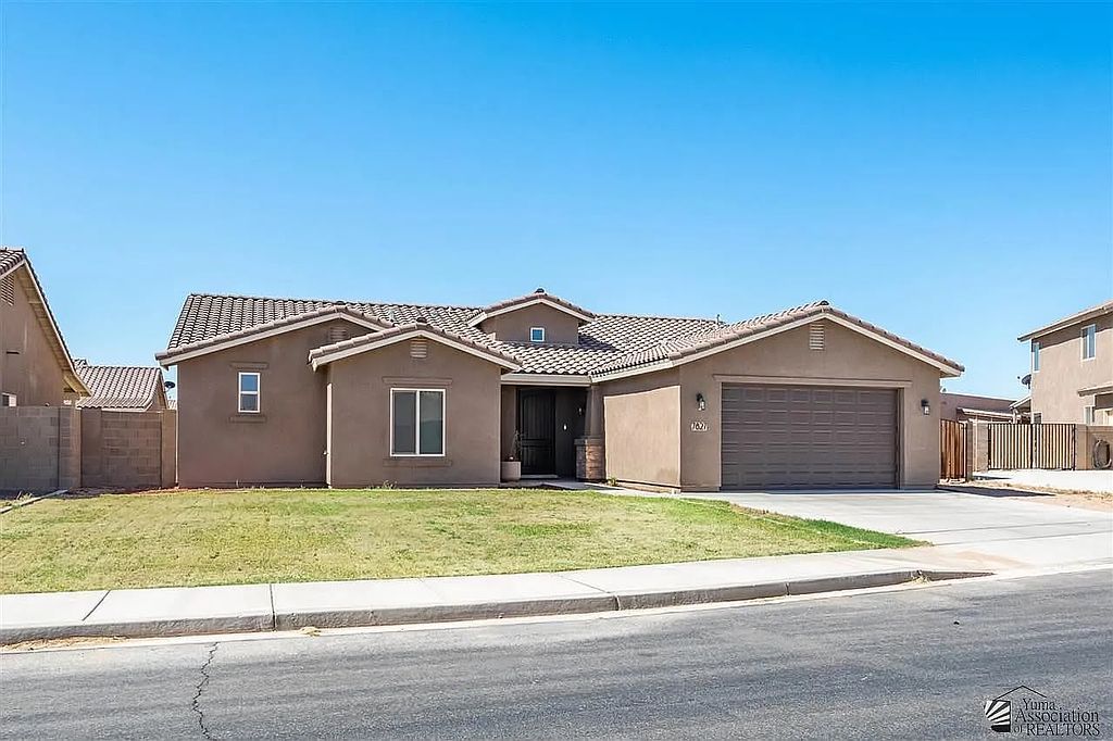 7827 E 37th St - Property Image