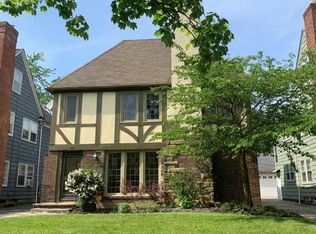 18413 Winslow Rd, Beachwood, OH 44122