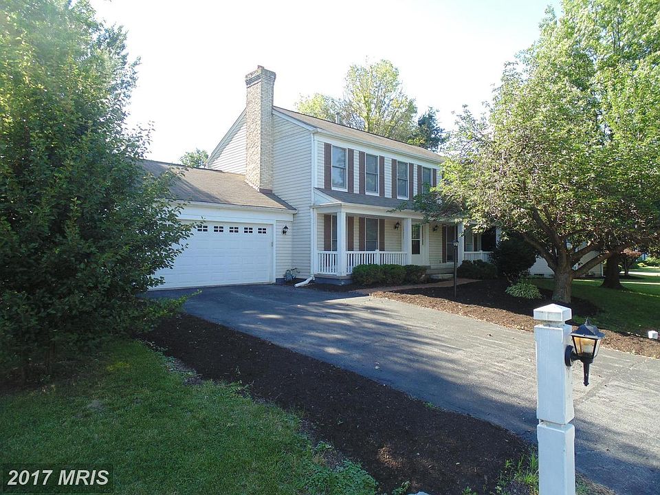 1st image of 19207 Jamestown Dr