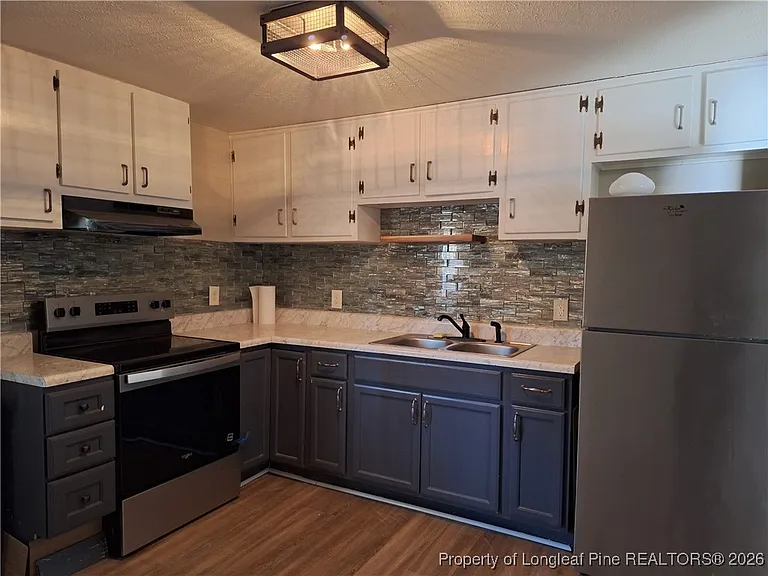 2525 Vestal Ave — Photo 3