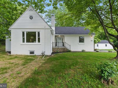 915 Fitzwatertown Rd, Glenside, PA, 19038