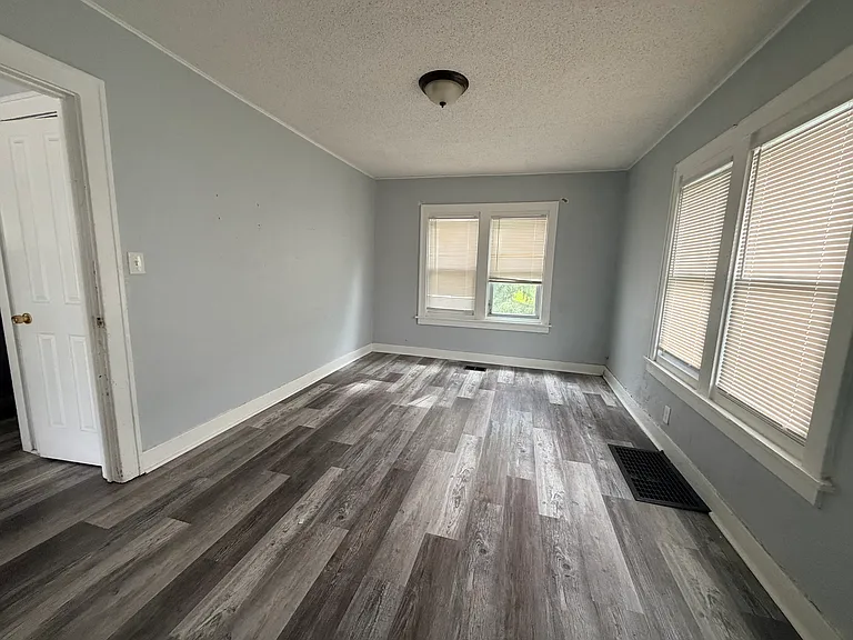 3701 Bales Ave — Photo 4