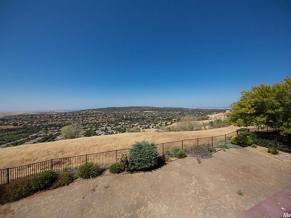 2nd image of 1224 Terracina Dr