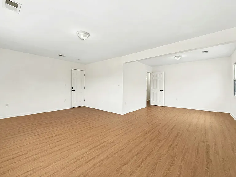 726 Saddle River Rd #2 — Photo 8