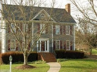 8104 Slane Ct, Clemmons, NC 27012