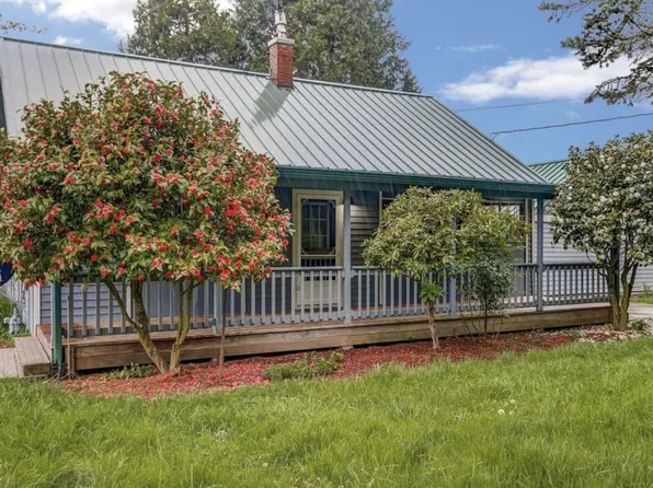 7401 NE Abbey Rd, Carlton, OR 97111