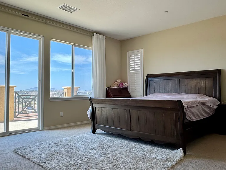34218 Hourglass St — Photo 16