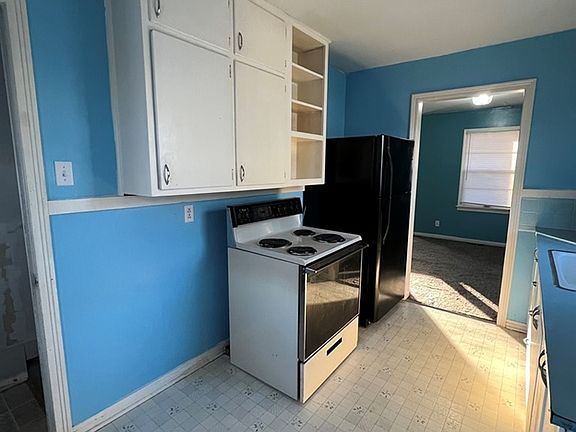 4th image of 717 Wood Ave