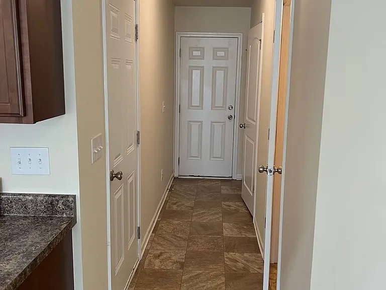 416 Oconner Blvd — Photo 5