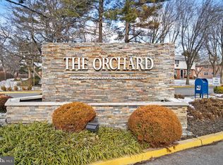 60 One Mile Rd #133H, Cranbury, NJ 08512