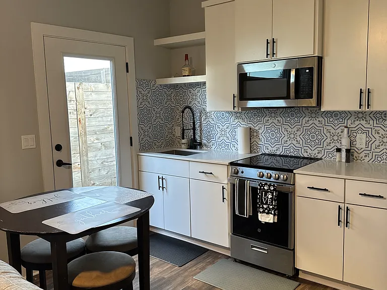 7315 Bennett Ave #1 — Photo 55