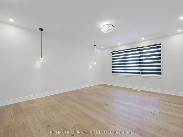 1285 Rebecca St — Photo 31