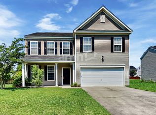588 English Oak Cir, Moncks Corner, SC 29461