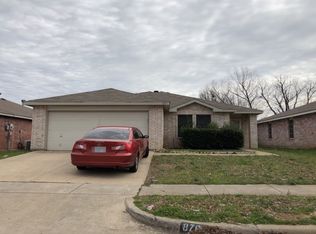8767 Cove Meadow Ln, Fort Worth, TX 76123
