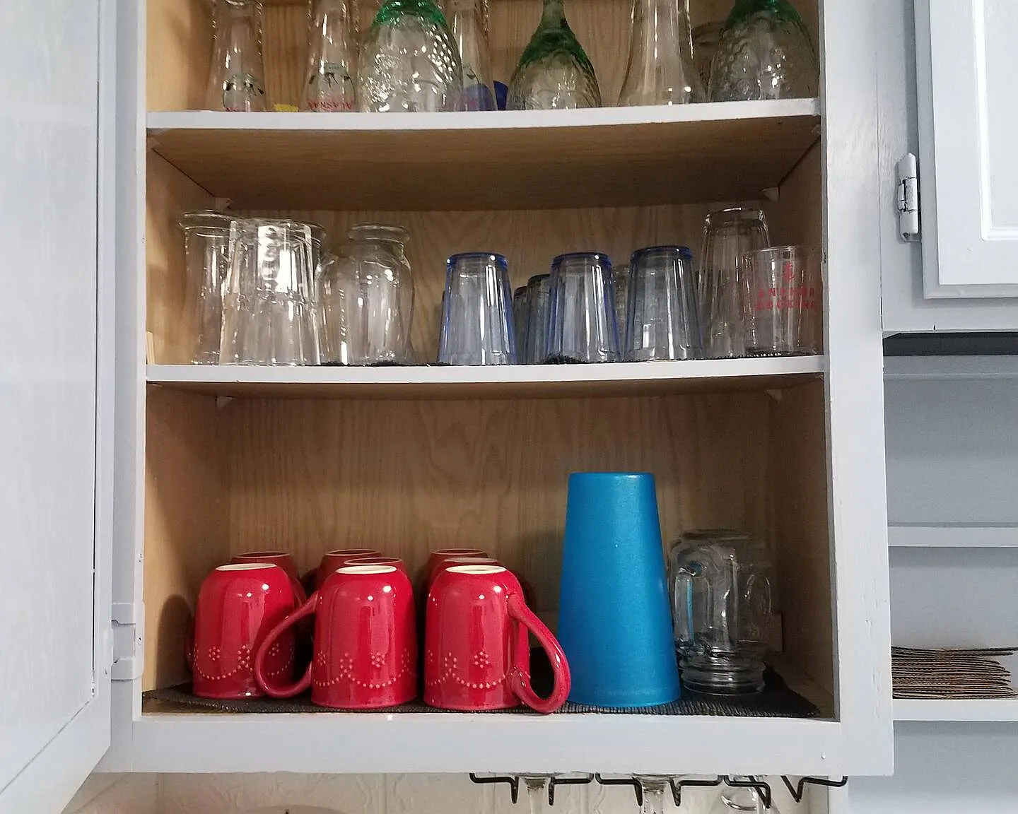 2 bed, 900 sqft, $1,250 — Photo 4