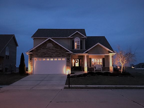 2nd image of 3175 Alexandria Dr
