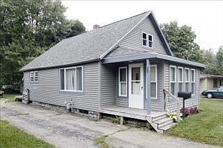 1st image of 636 S North St