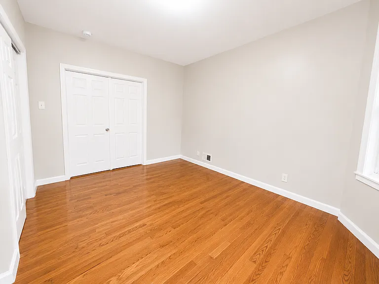 80 Columbia Ave #1 — Photo 5