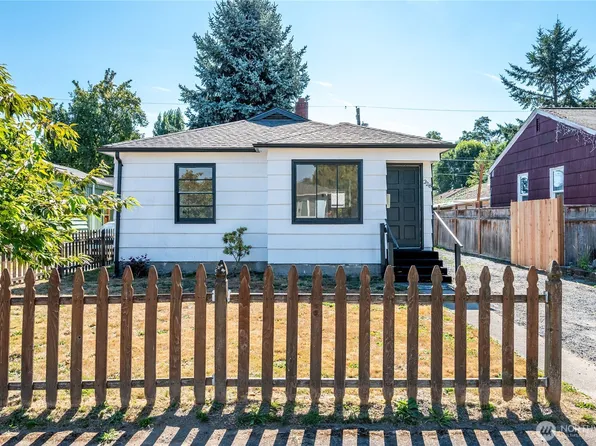 228 24th Avenue, Longview, WA 98632