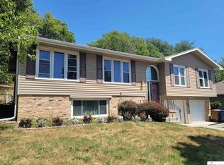 808 Mohanna Pl, Bellevue, NE 68005