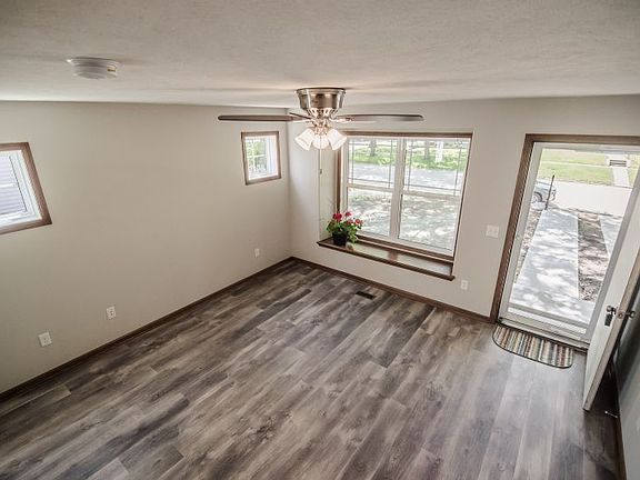 5th image of 307 N Vine St #A
