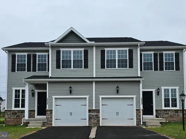 3801 Castle Dr Lot 214, Dover, PA 17315
