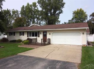 7596 Swan Creek Rd, Saginaw, MI 48609