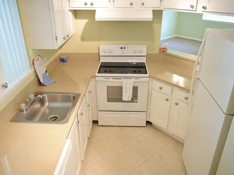 6540 Chasewood Dr #H — Photo 1