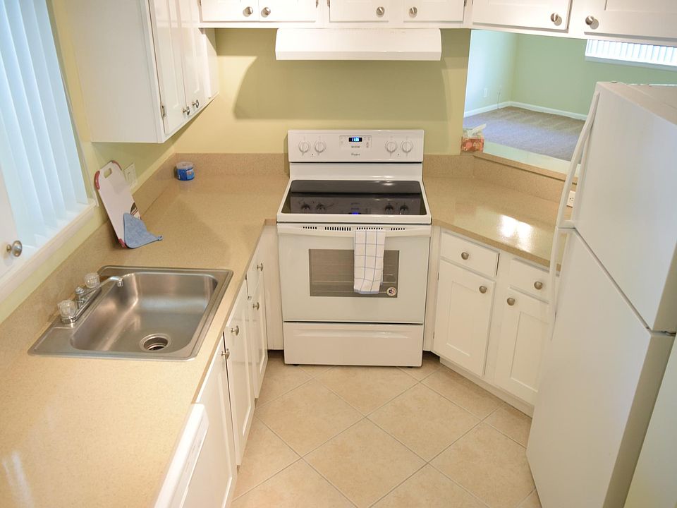 1st image of 6540 Chasewood Dr APT H