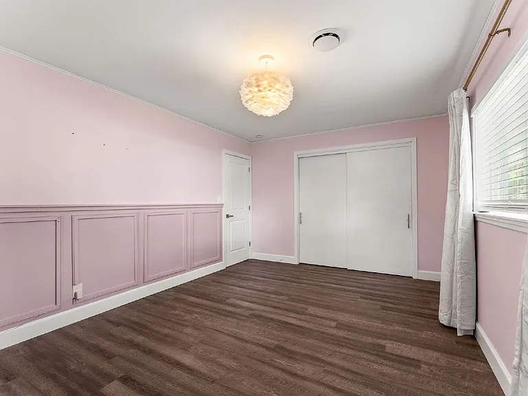 1143 Linden St — Photo 21