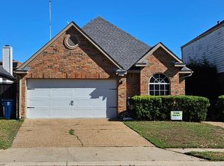 2011 Mallard Dr, Lewisville, TX 75077