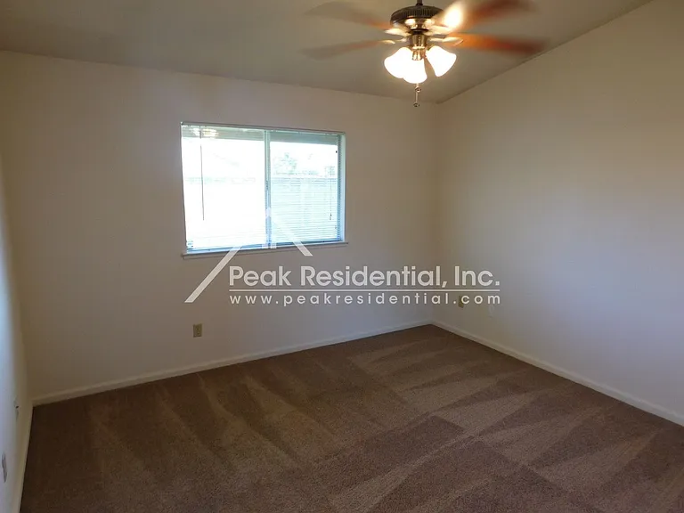 18 Smokey Leaf Ct — Photo 17
