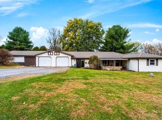 15167 Cricket Ln, East Liverpool, OH 43920